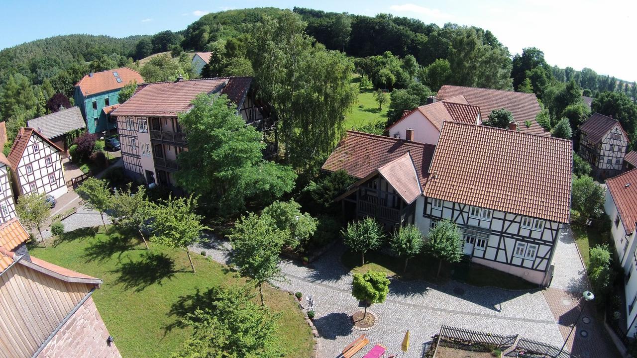 Sallmannshausen Ferienappartments Kirchhof מראה חיצוני תמונה