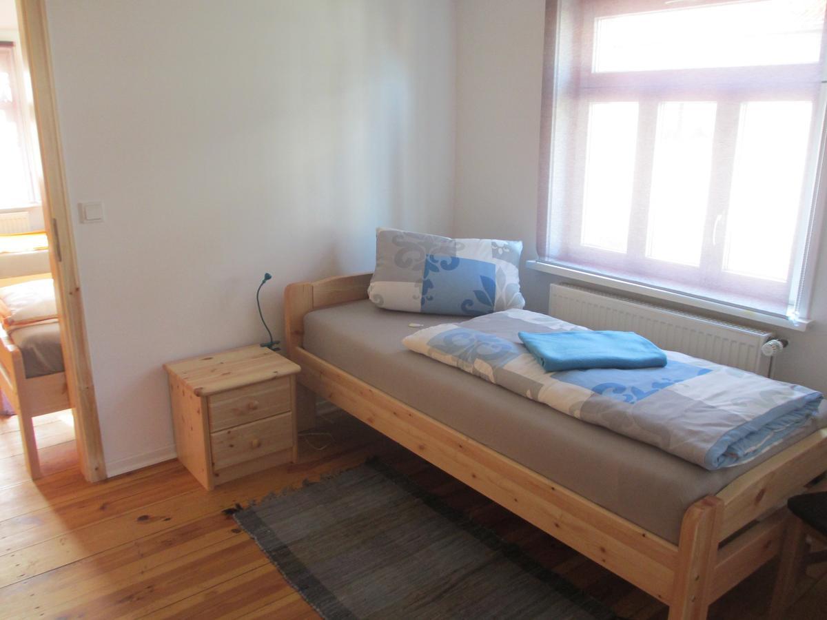 Sallmannshausen Ferienappartments Kirchhof מראה חיצוני תמונה