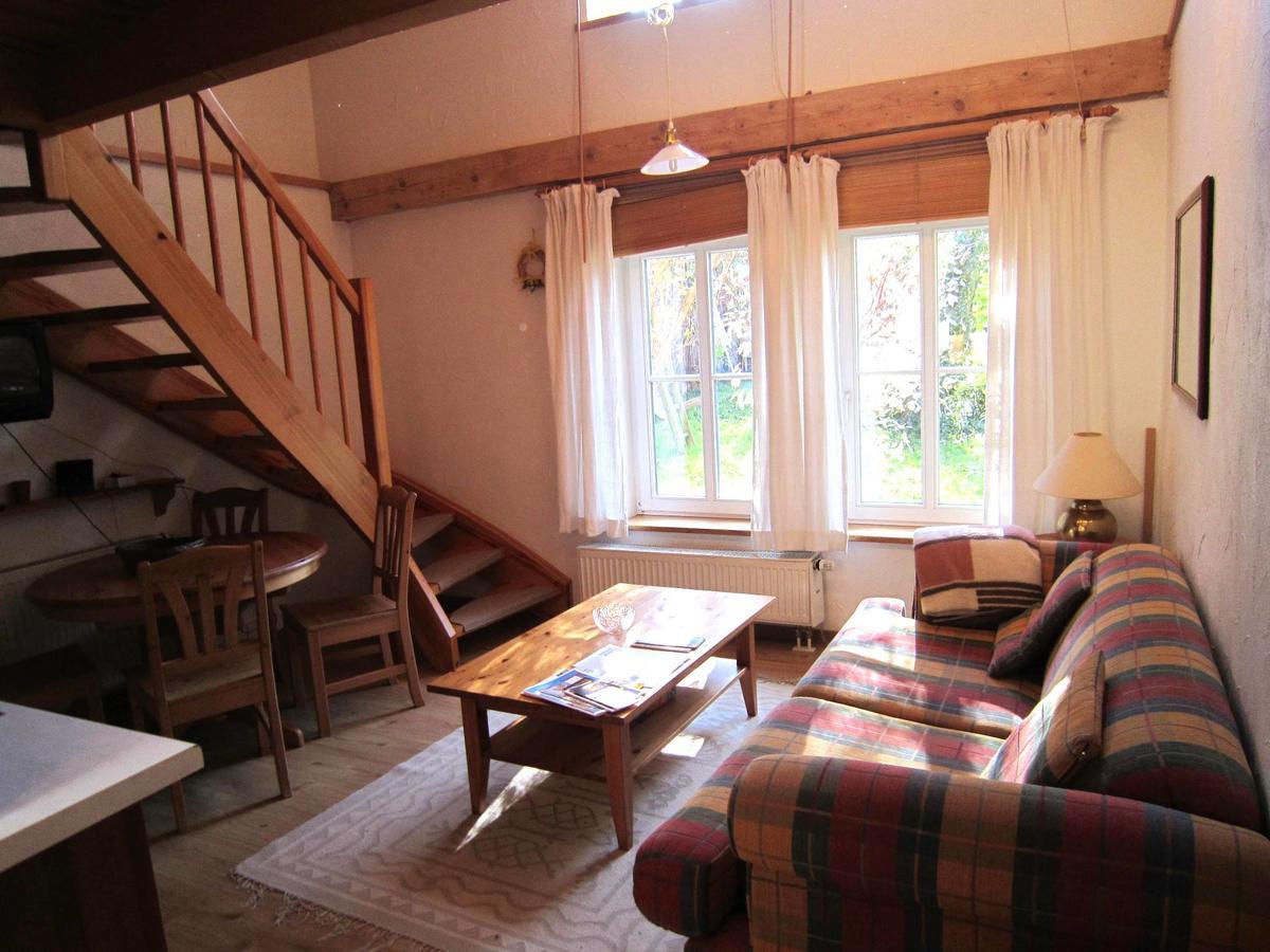 Sallmannshausen Ferienappartments Kirchhof מראה חיצוני תמונה